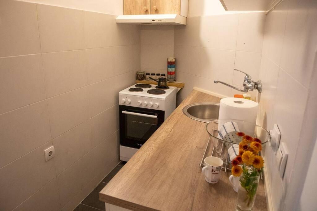 Dora Apartment Ni Eksteriør bilde